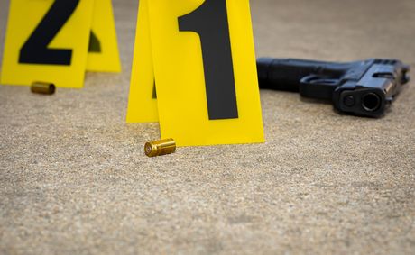 3 victims hurt as police sweep Fairfield shopping center
