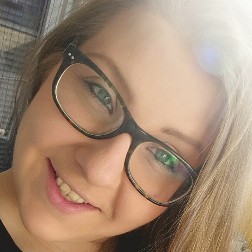 Stehe als Babysitter in 60316 Frankfurt am Main zur Verfügung.