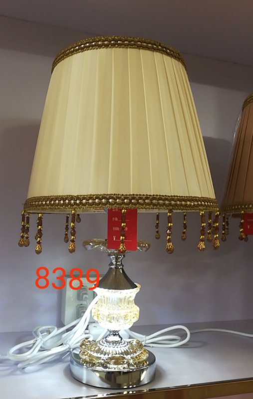 Table-lamp-12.jpg