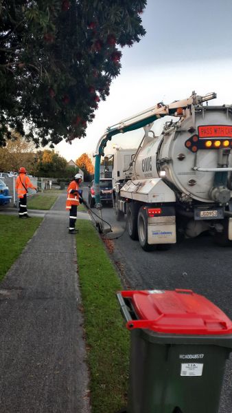 Image showing a sumper cleaning out a catchpit