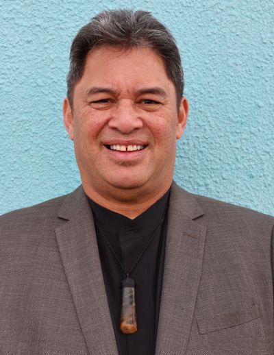 Robbie Neha portrait