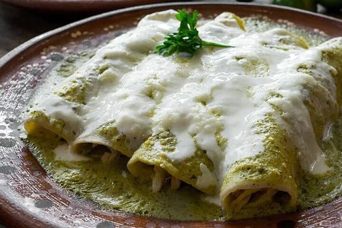 Enchiladas verdes Borr.jpg
