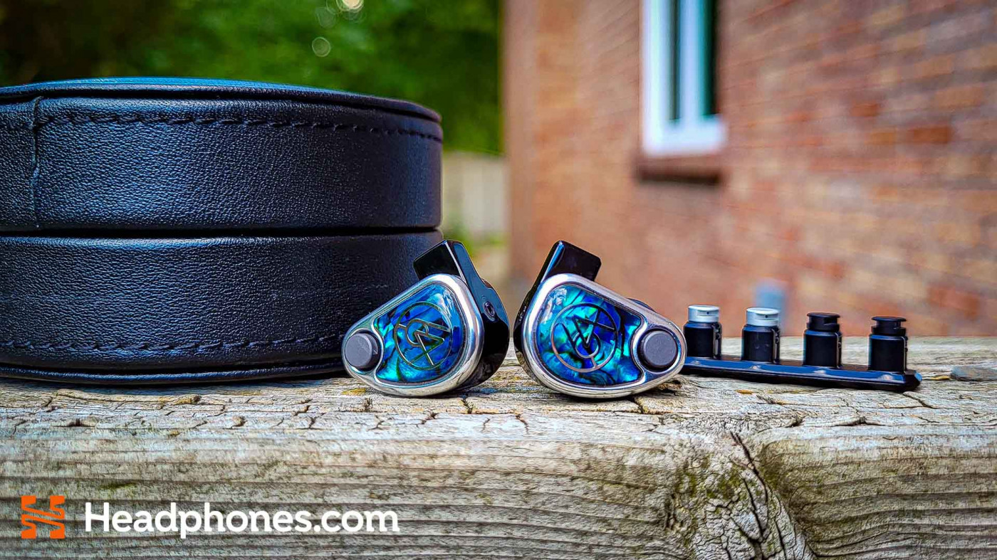 64 Audio Nio headphones.com