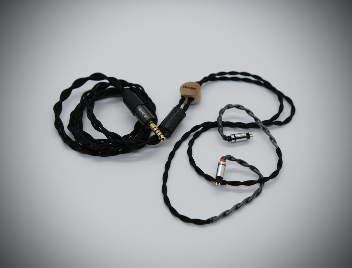 Oriolus Traillii Review - The Caged Bird – Headphones.com Oriolus Traillii Review - The Caged Bird – Headphones.com