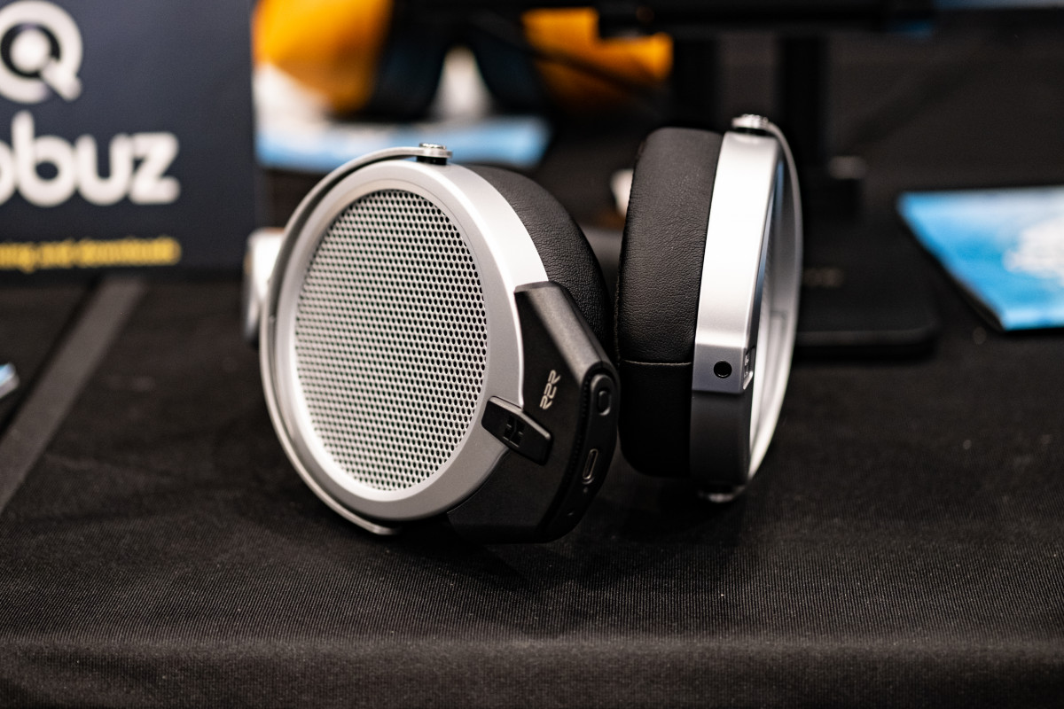 HiFiMAN Deva Pro | Headphones.com