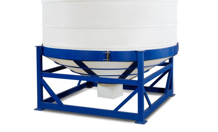 Poly Processing cone-bottom brine tank