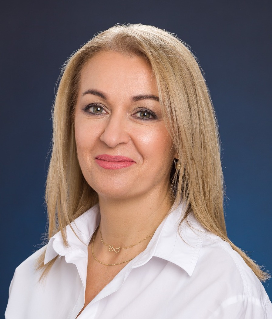 Livia Bădescu — portret din profilul profesional Hedepy