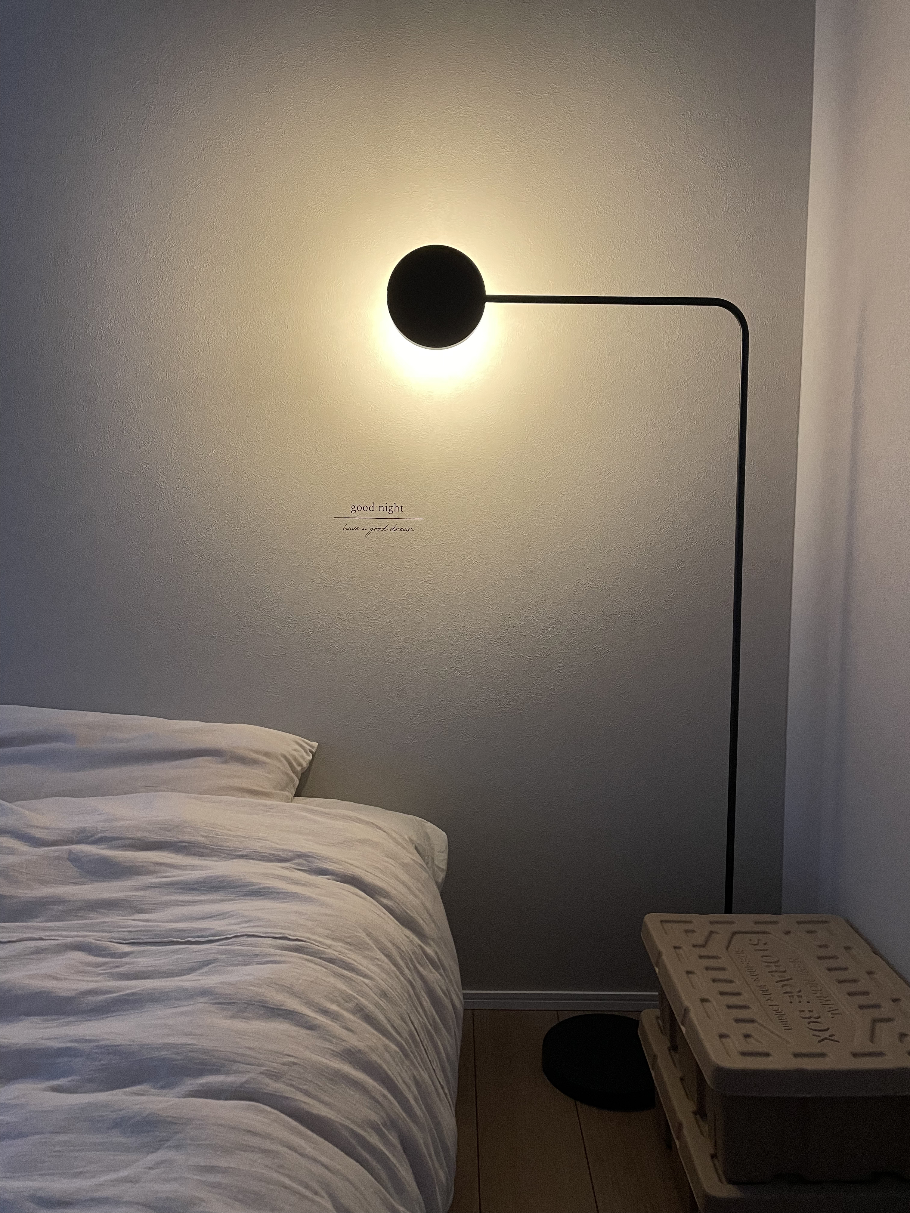 2022新発 IKEA イケア YPPERLIG イッペルリグ LEDフロアランプ