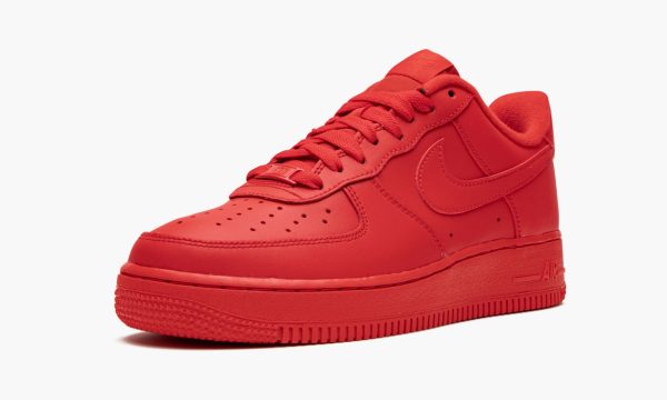 Air Force 1 ’07 LV8 “Triple Red”
