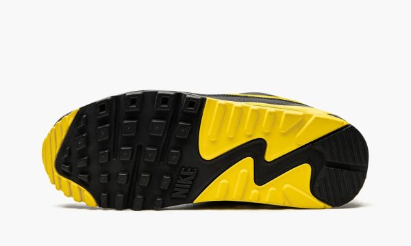 Air Max 90 / UNDFTD “Undefeated Black/Optic Yellow”