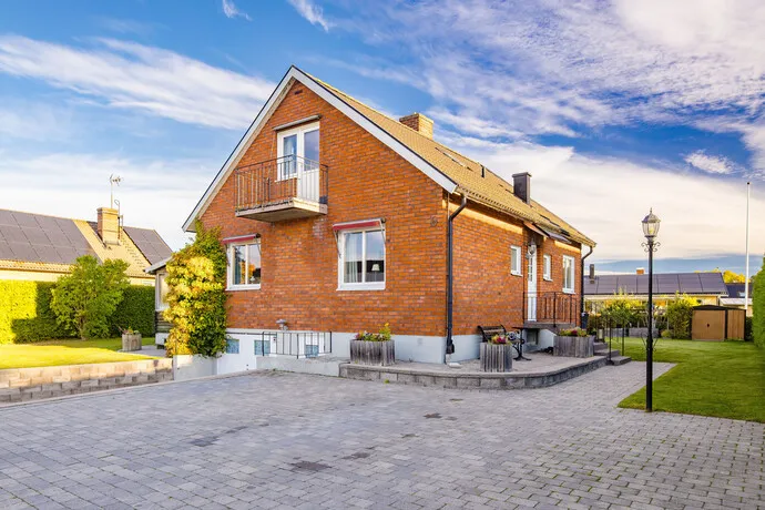 Råmevägen 6