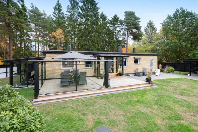 House, 4 rooms, 113 m² in Sätra
