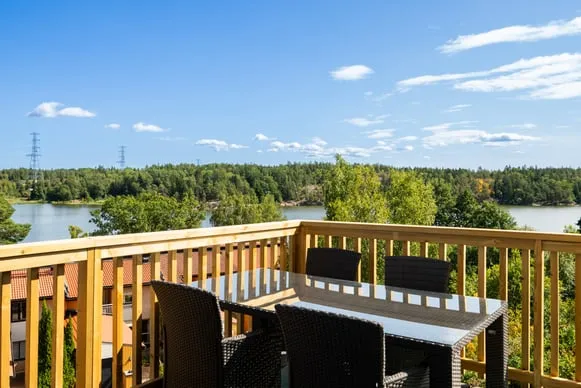Par-/radhus, 6 rum, 180 m² i Stuvsta