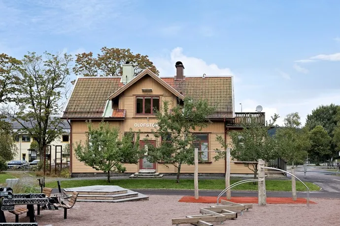 House, 7 rooms, 180 m²