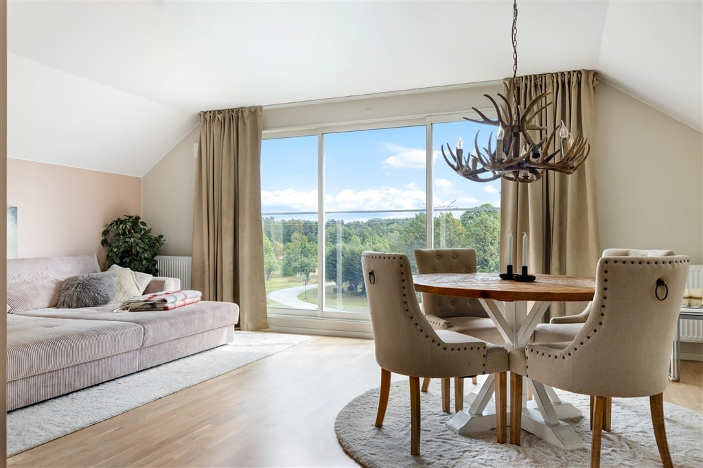 Apartment, 4 rooms, 85 m² in Ekerö