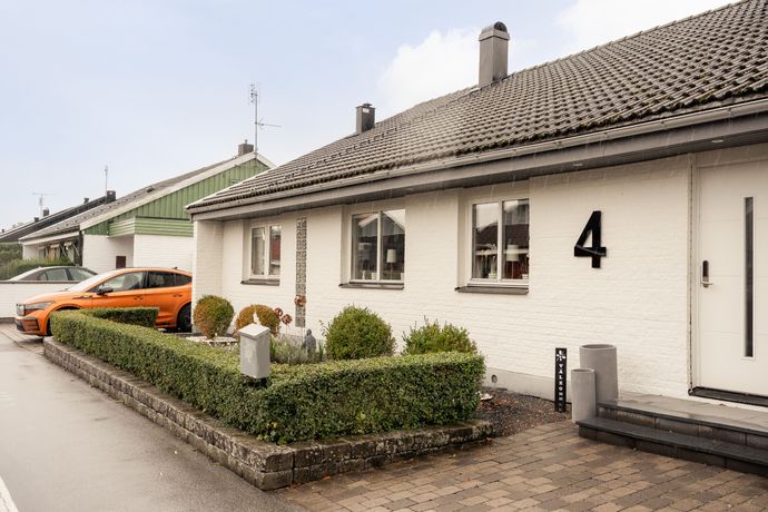 House, 140 m²