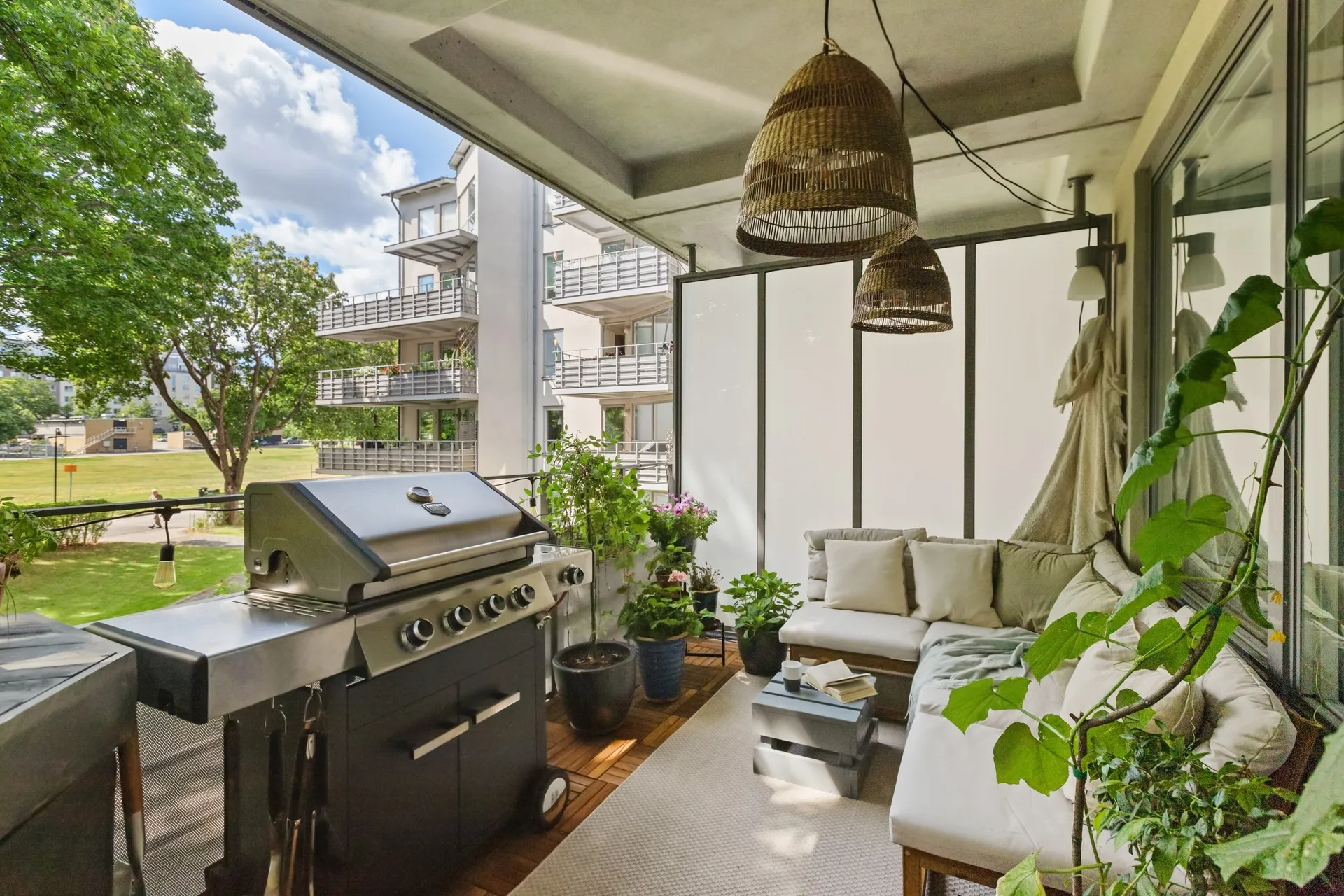 Lägenhet, 1 rum, 40 m² i Huvudsta - Ingenting