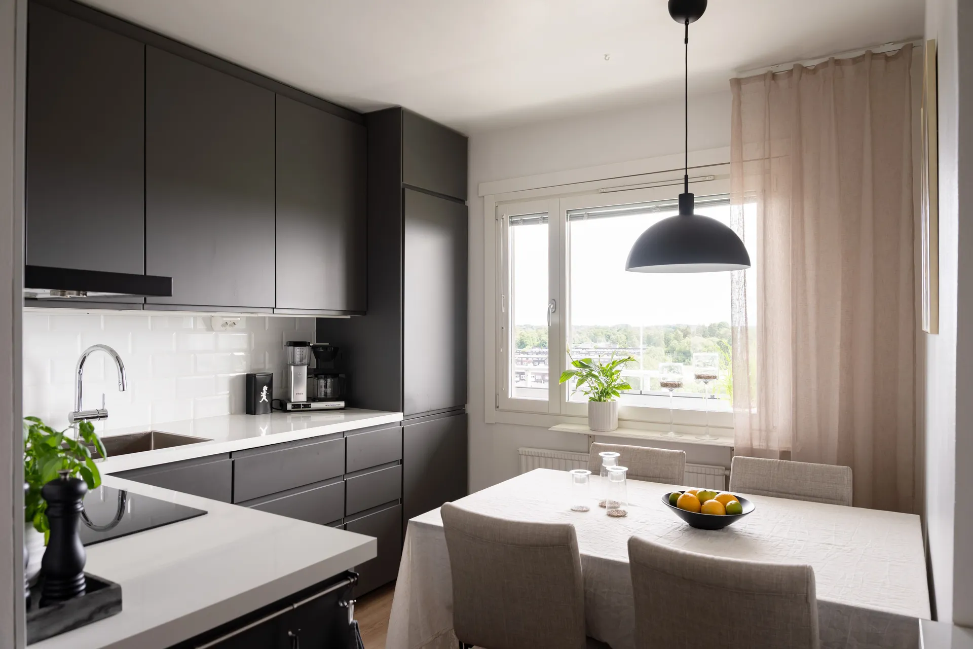 Lägenhet, 1 rum, 33 m² i Skiljebo