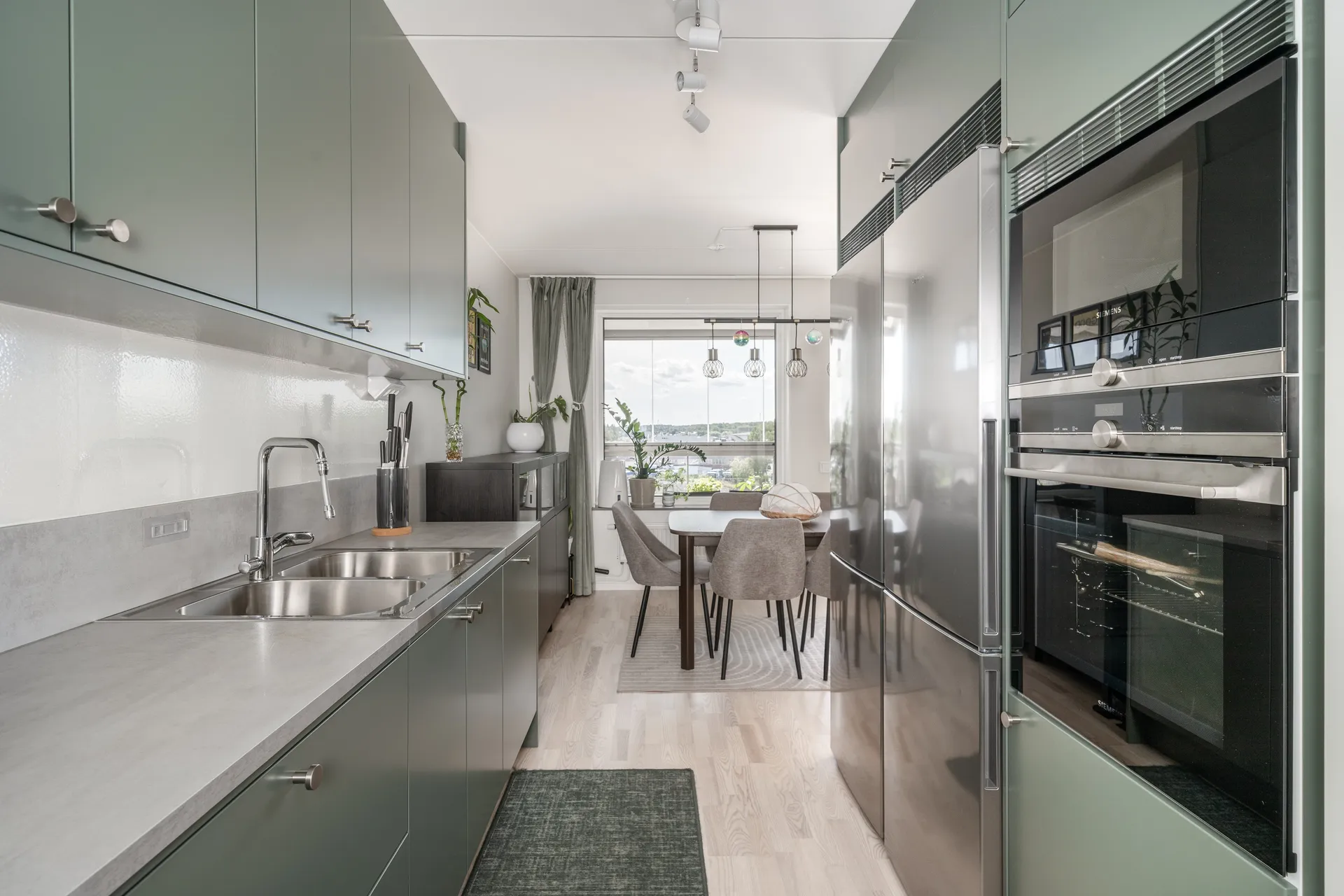 Lägenhet, 4 rum, 96 m² i Järfälla