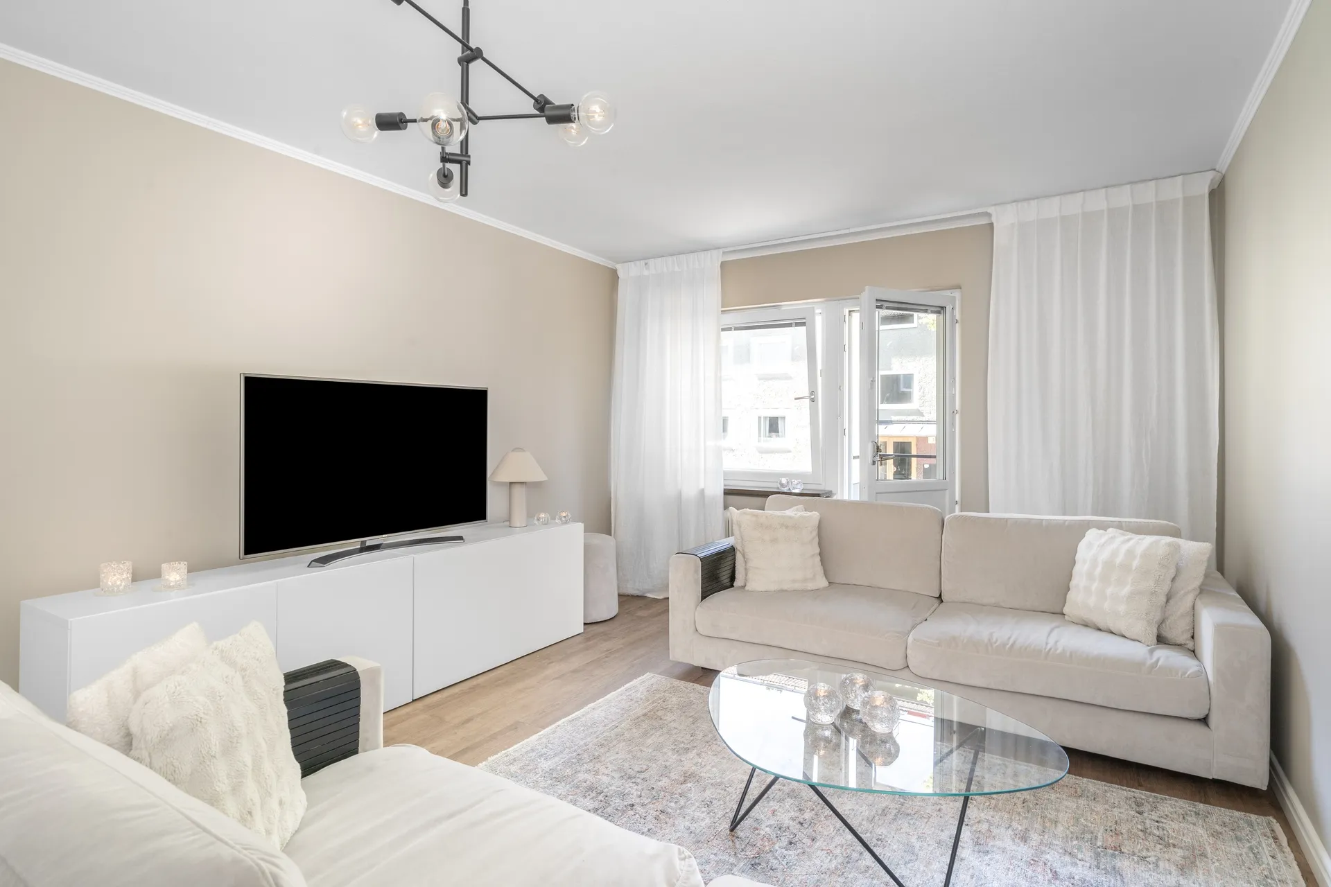 Lägenhet, 2 rum, 59 m² i Järfälla