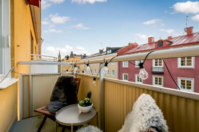 Lägenhet, 2 rum, 73 m² i Norr