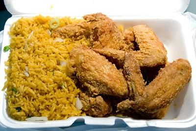 Blazing wings & fried rice (family pack meal)