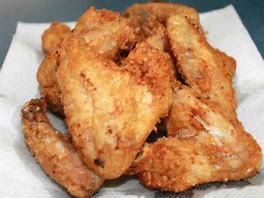 Deep fried chicken wings