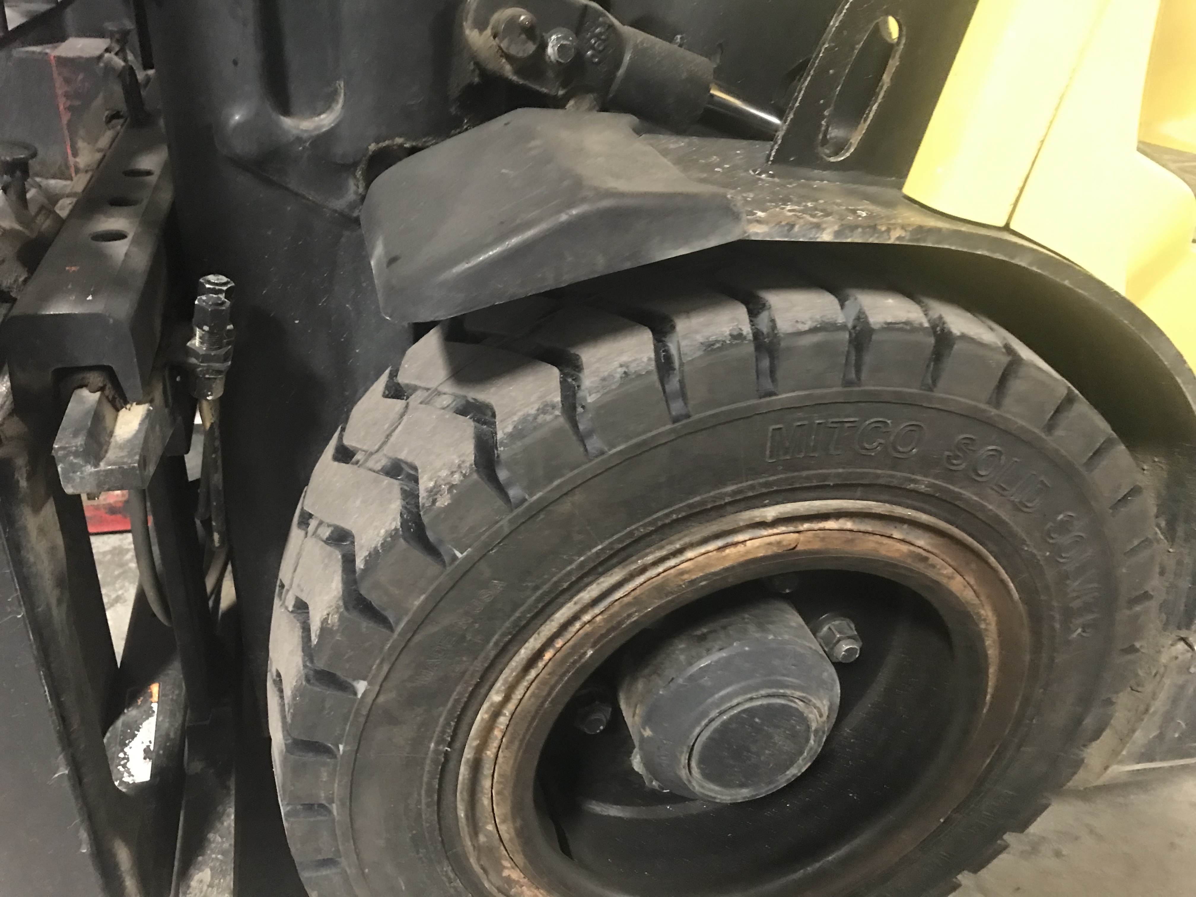 Primary display photo for HYSTER H60FT IC Pneumatic Tire