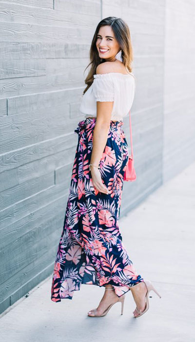 tropical skirt + top for vacation. 23 Summer Vacation Outfits To Make Your Next Trip Stylish