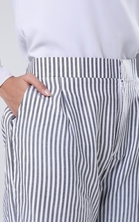 Celana Stripe Baggy Pants White-Grey-180386