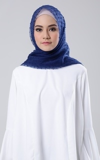 Hijab Motif Camelia Ruby Scarf Navy-188335