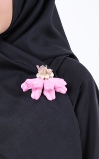 Brooch Shakila Pink