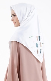 Hijab Motif Mysha Scarf with Shells