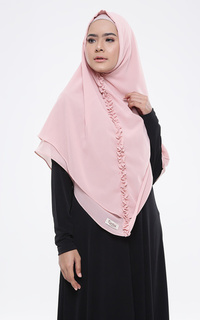 Instant Hijab Syiria Lupine