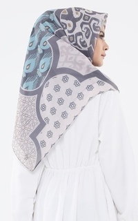 Hijab Motif Wind Scarf Blue-265053