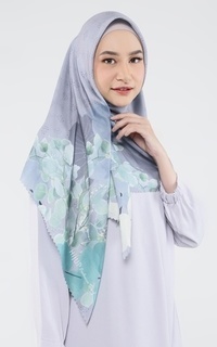 Hijab Segi Empat Hermosa Scarf in Foggy Dew