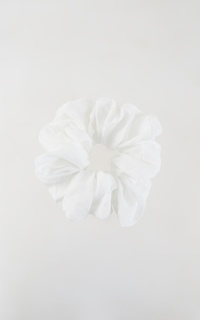 Ikat Rambut Scrunchie Basic Broken White-304983