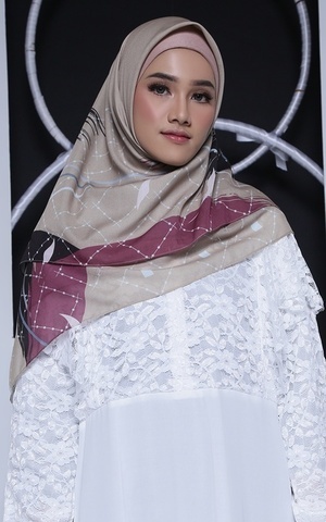 Niena Print Scarf for HIJUP