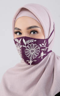 Mask Noora Embroidery Mask