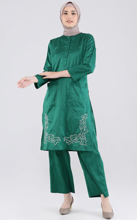 Tunic Abbeya Embroidery Set