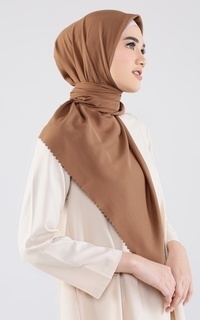 Hijab Polos Satin Premium S.17