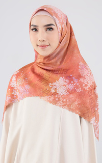 Hijab Motif Bali Rampai