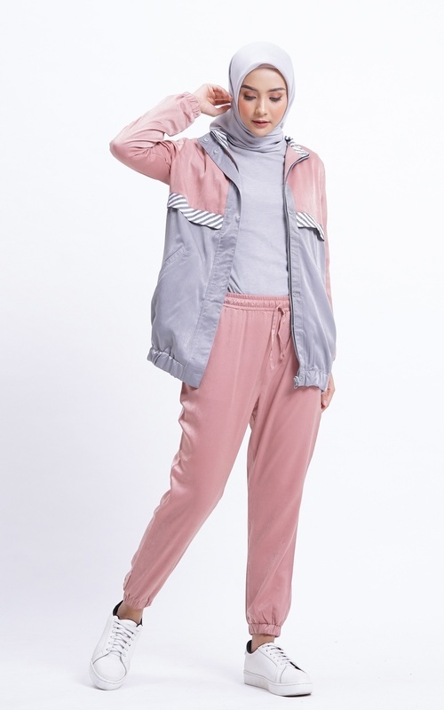 Pakaian Olahraga - CLEMIRA SET SPORTY - Grey Pink