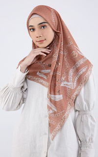 Hijab Motif The Chain Series - Majesty