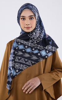 Hijab Motif Tarasari Series Black Grey