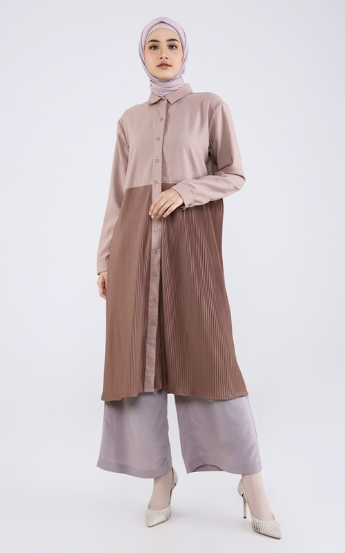 Tunik - Aveline Pleated Midi Dress - Mocha