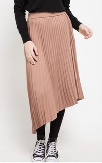 Rok Asymetrical Plisket Skirt