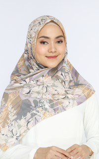 Printed Scarf Hijab Segi Empat  Voal Ultrafine Lasercut Rosela Cream