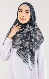 Hijab Motif Tieara Zayed Series Maline