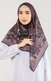 Hijab Motif Tieara Cami Series Ruby